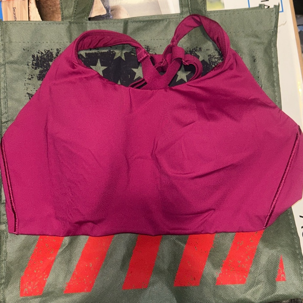 Lululemon pink bra women’s size 38D